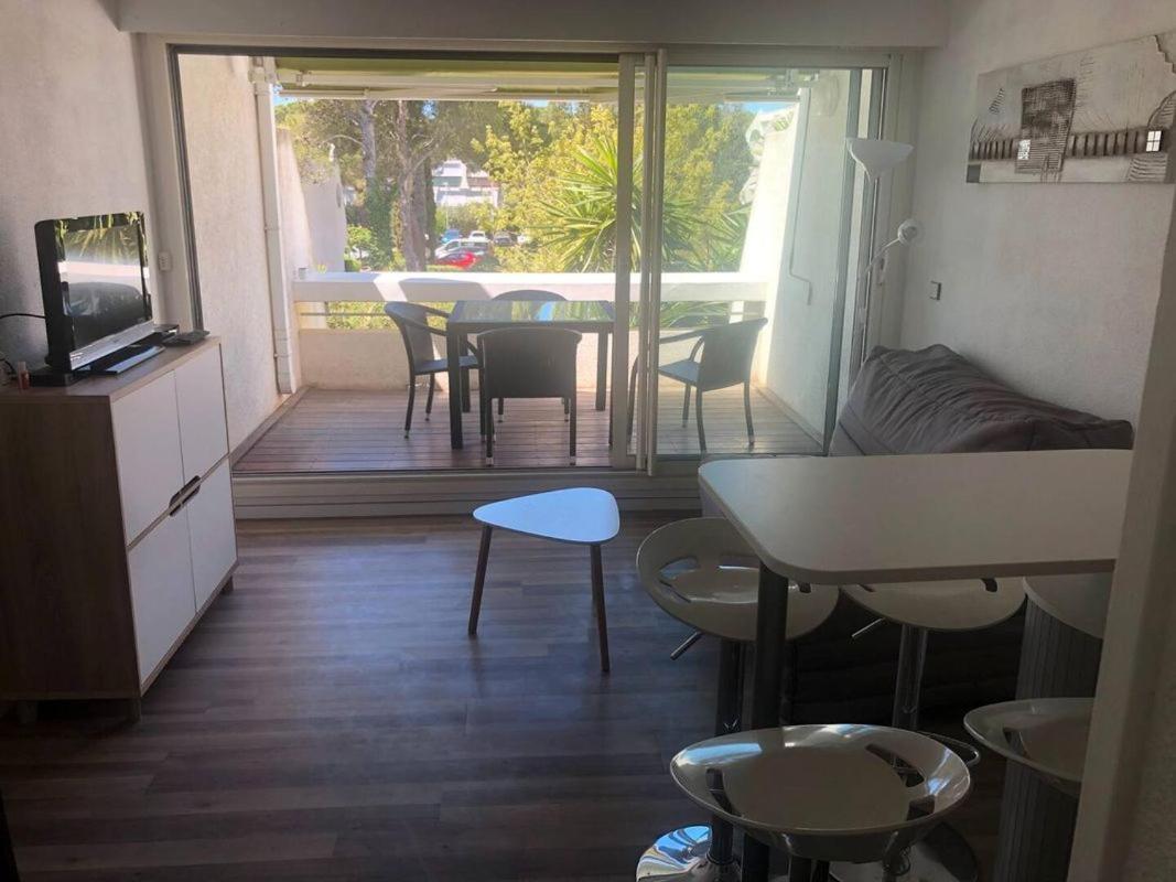 Studio Tres Beau Quartier Le Ponant Avec Piscine Residence Port Vincent La Grande Motte Exteriör bild